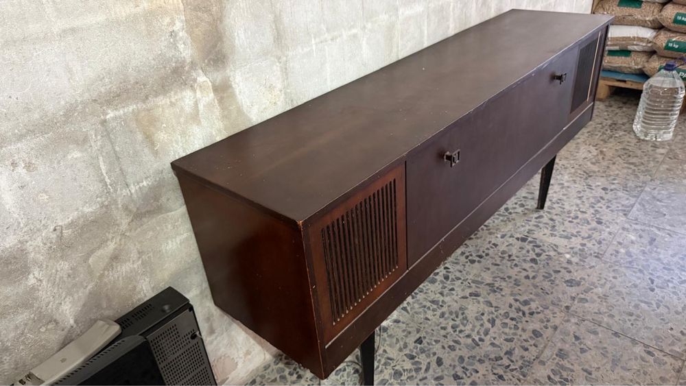 Estante decorativa com arrumação