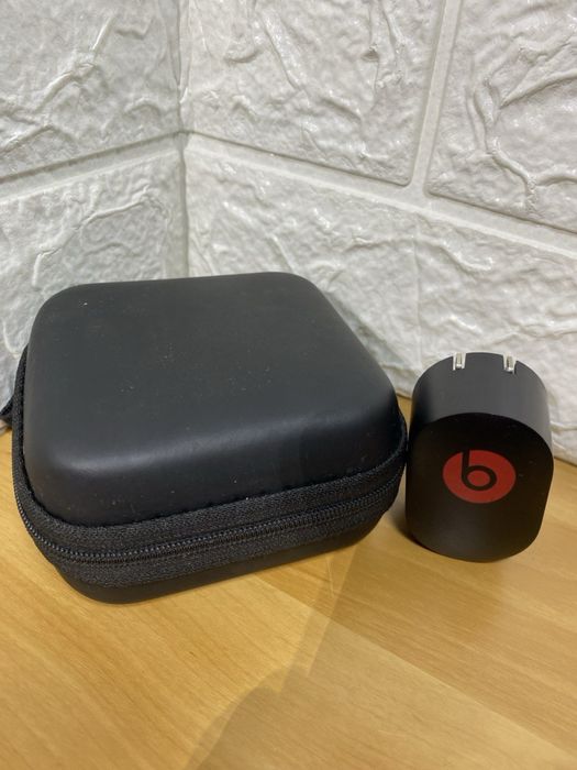 Наушники Beats Powerbeats Pro