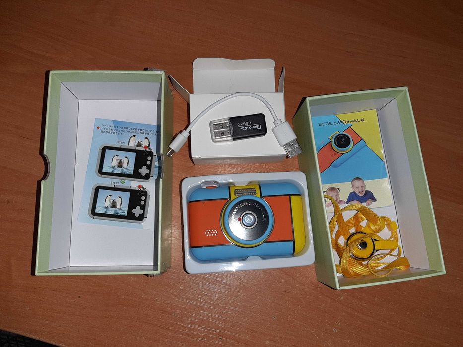 Дитячий фотоапарат  – спеціальна камера для дітей,