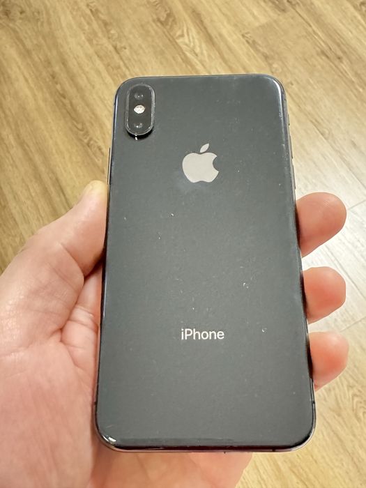 Продам iPhone XS