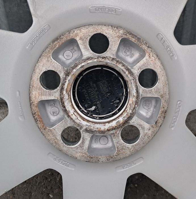 Felgi Aluminiowe Komplet 16 Cali Volvo C40 S40 V50  6.5" x 16" ET 52,5