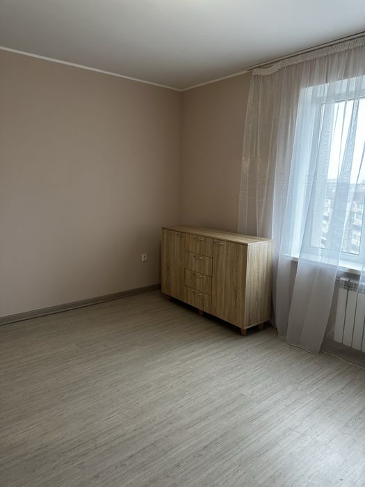 Продаж чудової квартири з новим ремонтом на Москаленка 49 без %