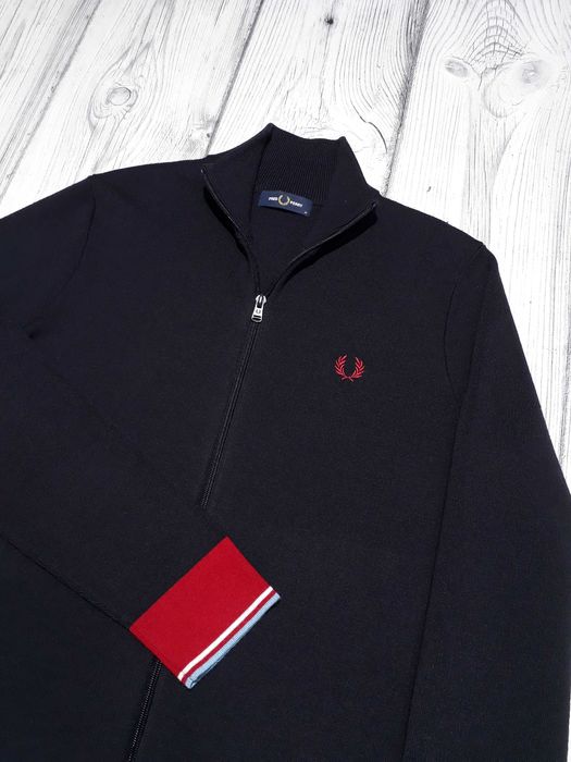 Кофта на замок Fred Perry розмір М