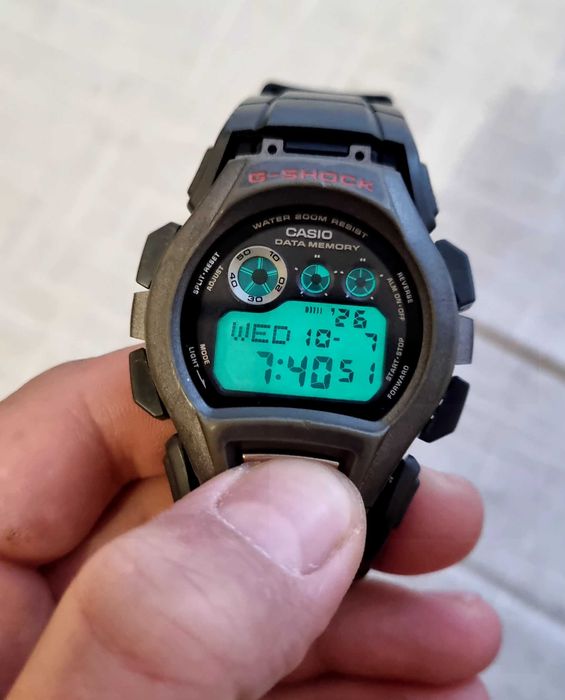 Продам вінтажний годинник casio g-shock g-2600