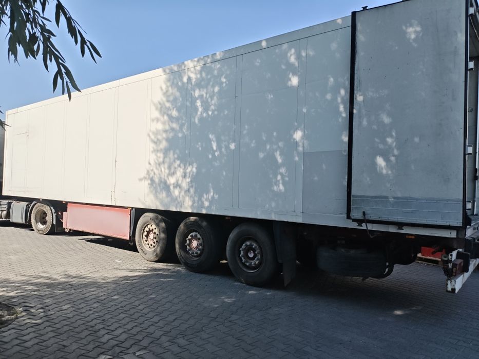 Напівпричеп рефрижератор