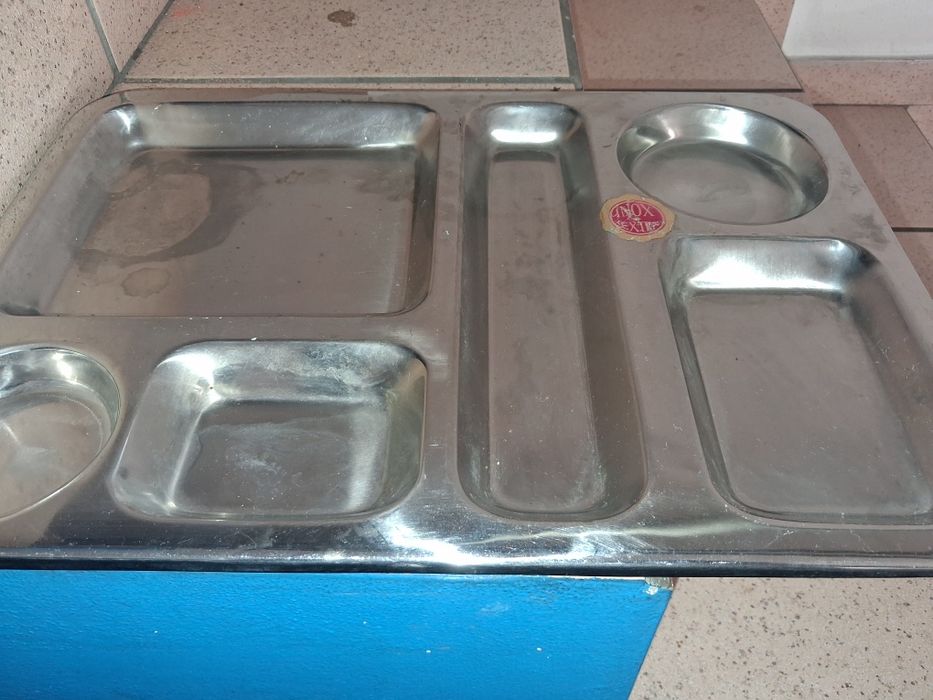 Tabuleiro refeições inox