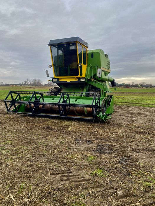 Продам комбайн John Deere 975 перехідна модель на 1072/1075