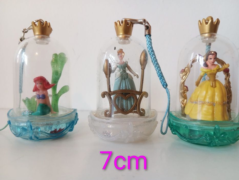 Globos ornamentos Disney raros: Ariel, Cinderela e Bela.
