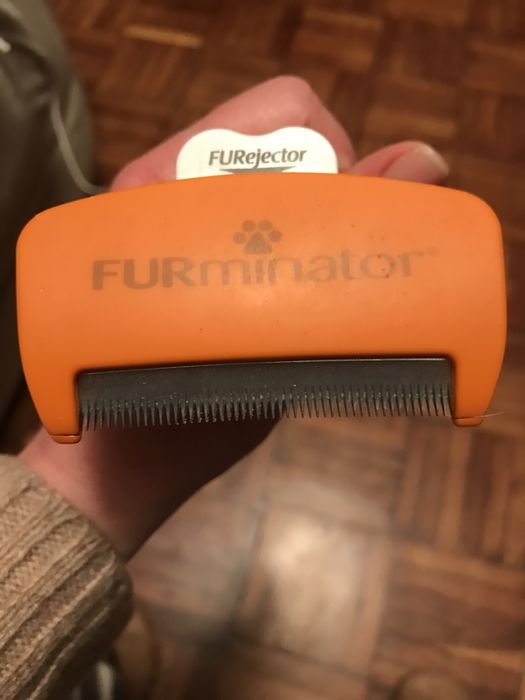 FURminator , лежанка для собаки средних или больших пород