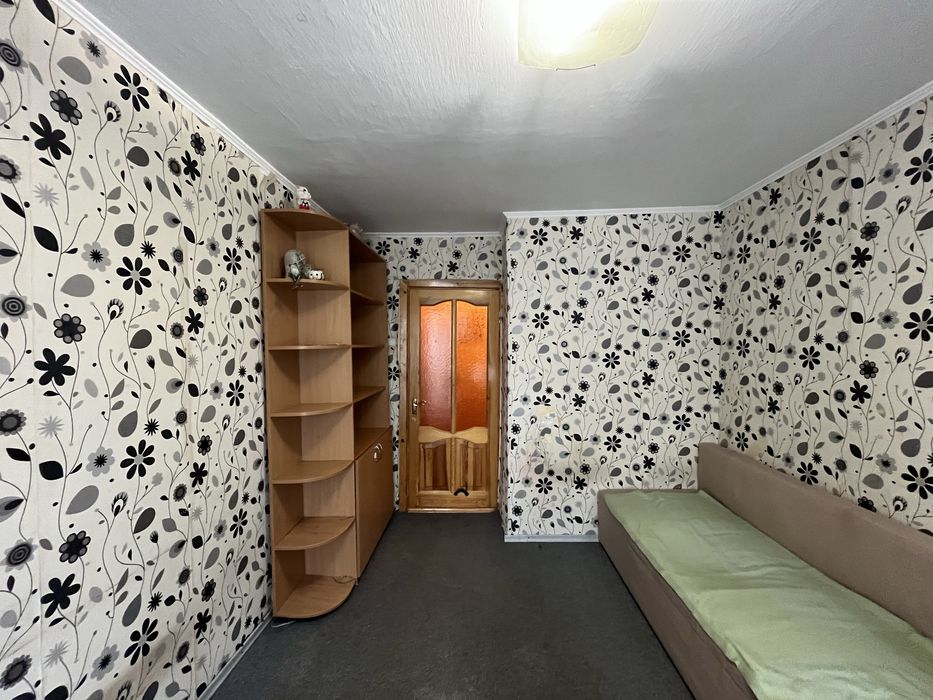 Продаж 3 к. квартири 62,5 м.кв вул. Ващука