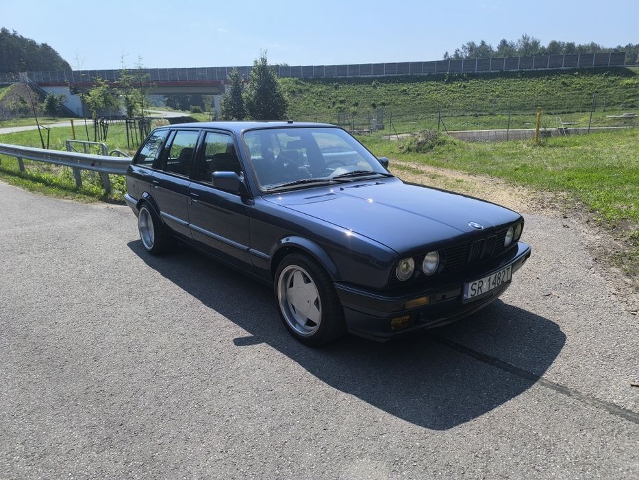 BMW 318iA E30 Touring