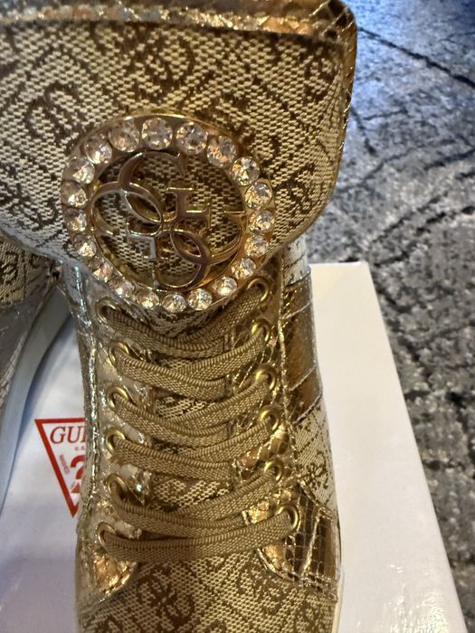 Sliczne buty Guess jak Nowe