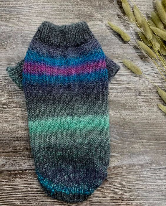 Одяг, кофтинки, светрики доя тварин