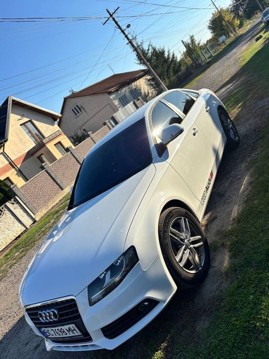 Продам Ауді а4b8
