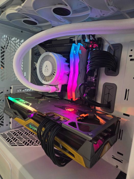 Відеокарта SAPPHIRE RX 6900 XT 16Gb TOXIC Air