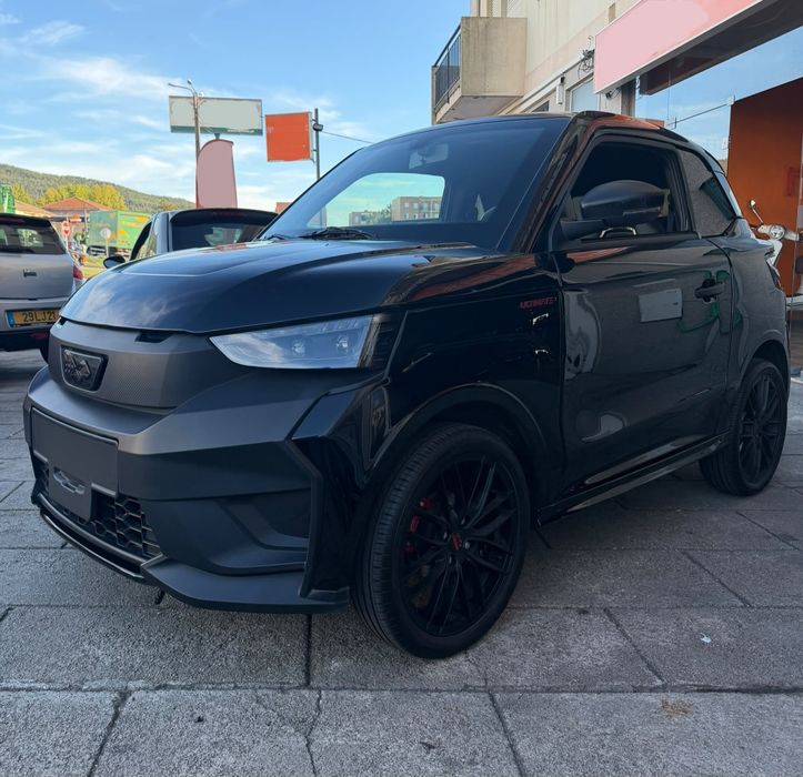 LIGIER JS 50 ULTIMATE   ELÉTRICO  2025 com 12.000km