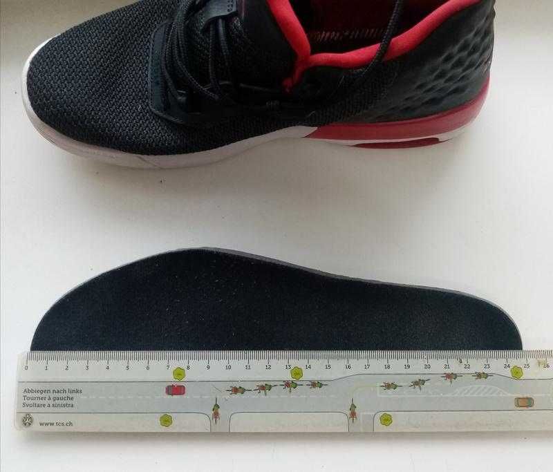 Оригинал. 24 см. кроссовки nike air jordan academy bred.
