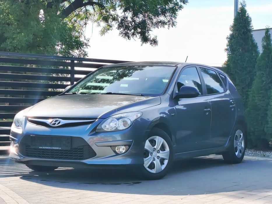 Hyundai I30 Sprowadzony Bezwypadkowy Super Stan KLIMA LIFT