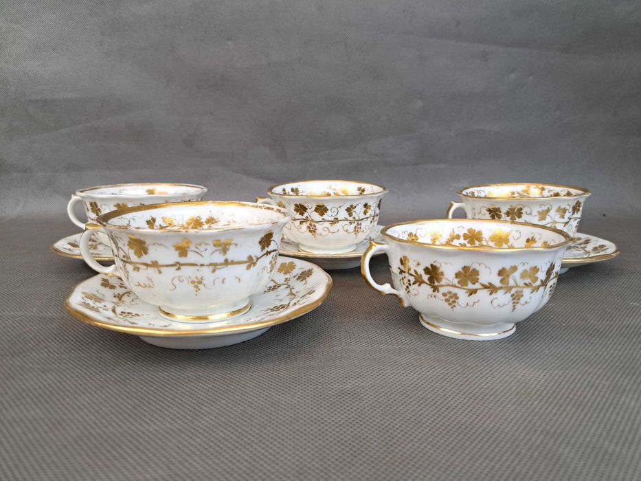 Serwis kawowy porcelanowy koniec XIX wieku