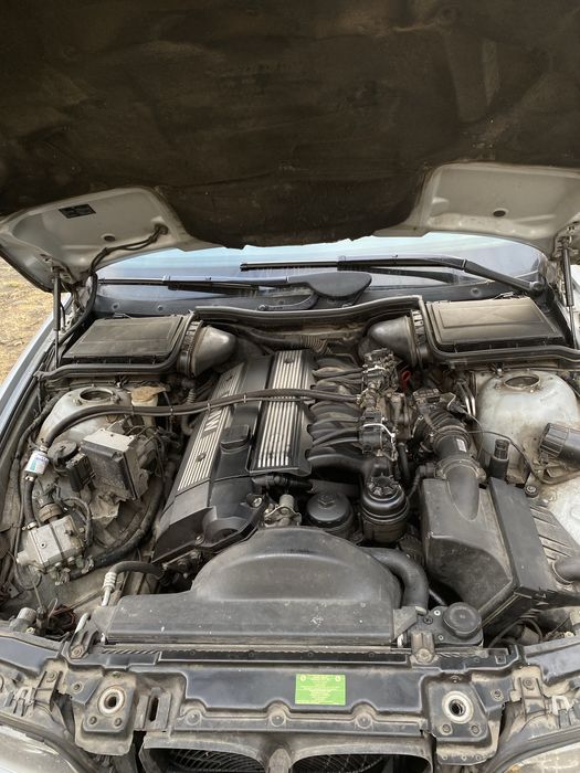 Продам БМВ Е39