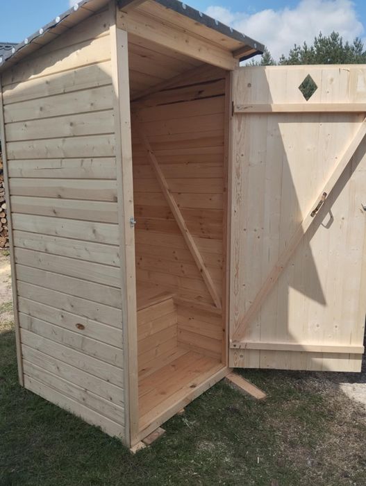 Toaleta drewniana WC