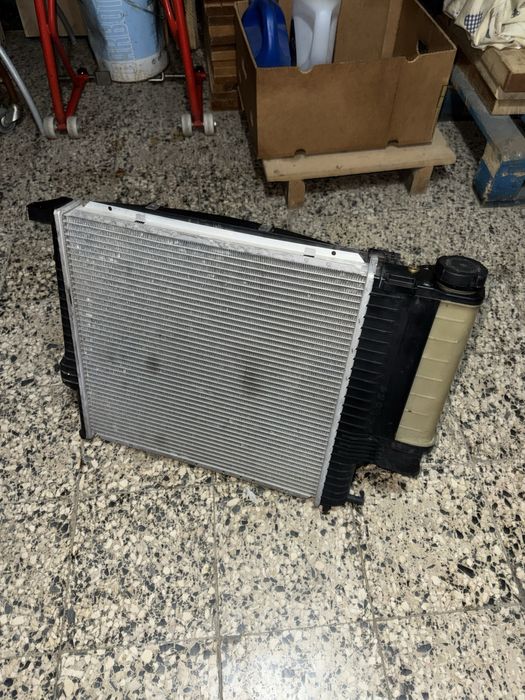 Radiador de Líquido de Refrigeração BMW E36 – 318is (M42/M44)