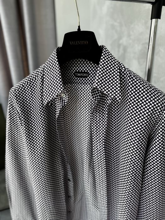 Рубашки Tom ford, Prada