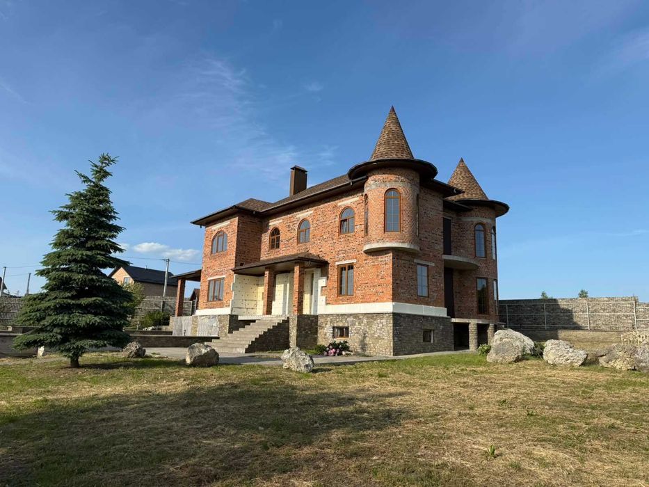Елітні передмістя Хмельницького, будинок 384 м². Знижка – $50 000! ТЕРМІНОВО! VRV ID: 33225