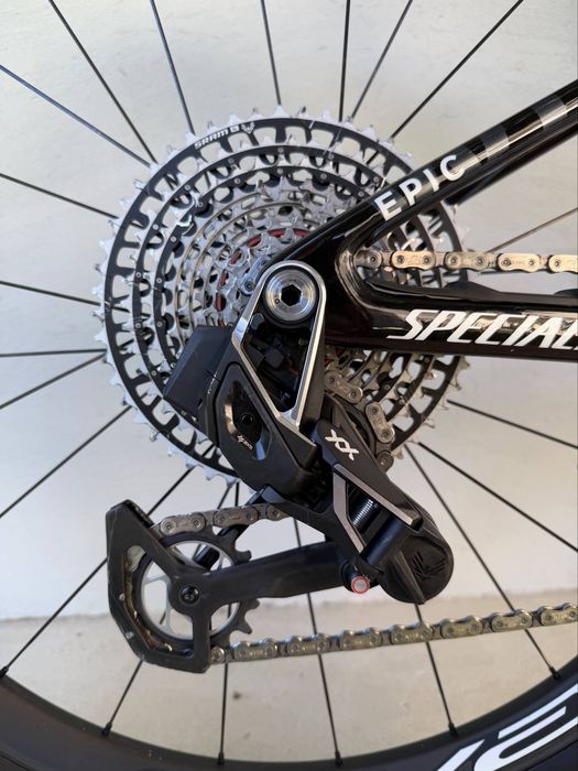 SpecializedS-Works Epic World Cup - SRAM XX AXS, RockShox Ultimate 2025 ...