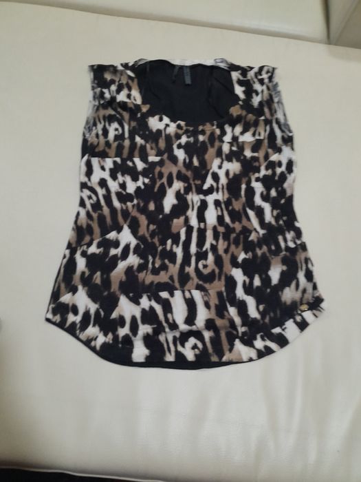 Camisola Guess sem manga