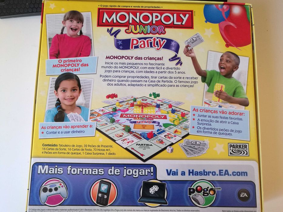 Jogo de tabuleiro Monopoly Party Júnior