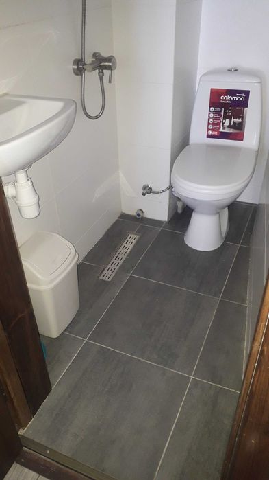 Центр. Район Панкрат-го моста сдам гостиничний номер с удобствами