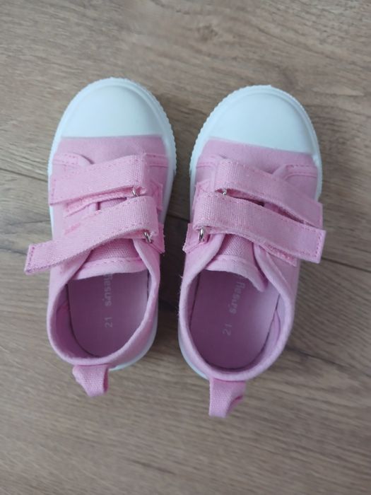 Nowe różowe trampki sinsay r.21
