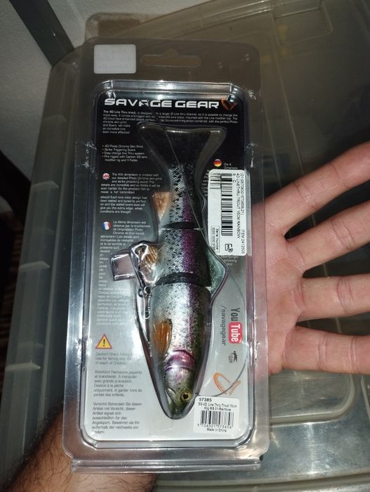 Amostra savage gear 4D NOVA!