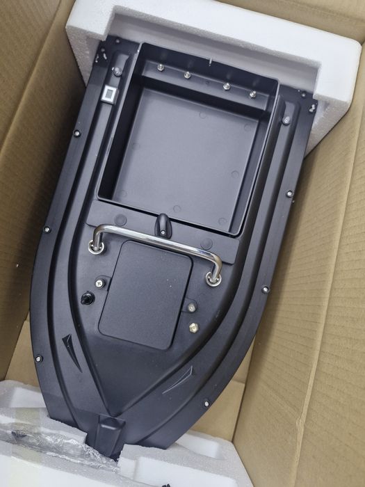 Nowa lodka zanetowa zdalnie sterowana