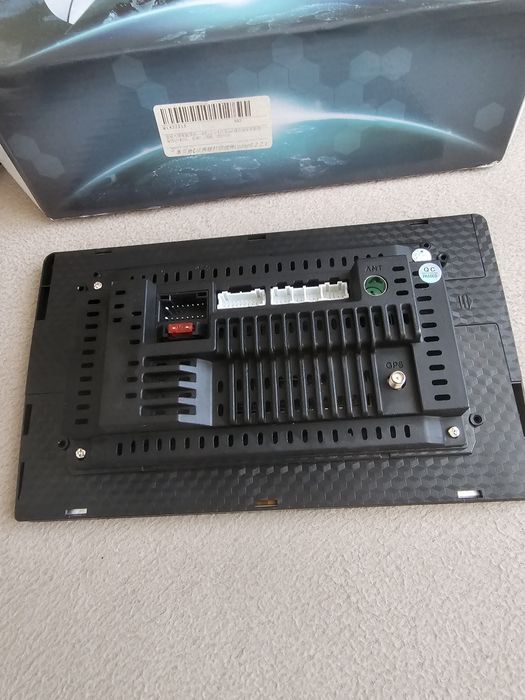 Ekran multimedialna do auta