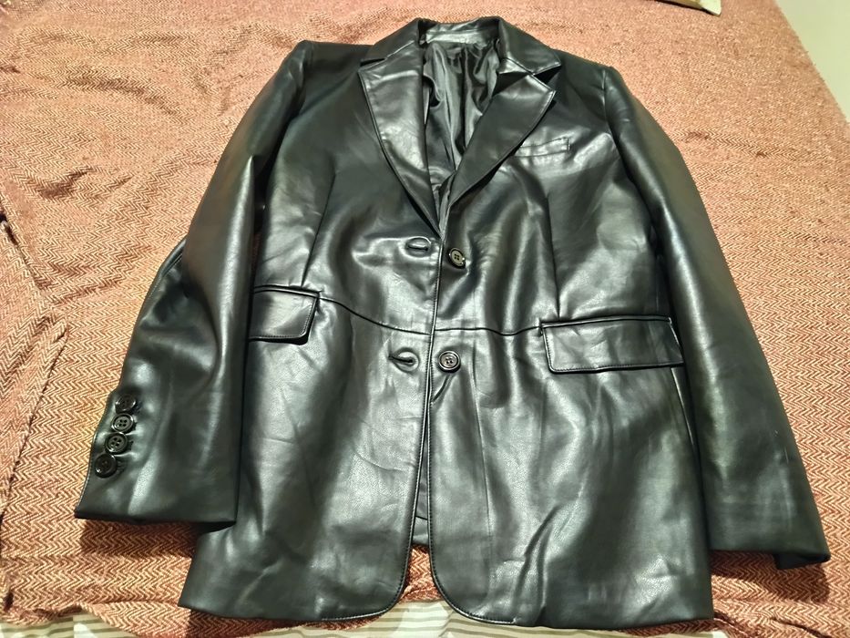 Casaco Preto novo tamanho L