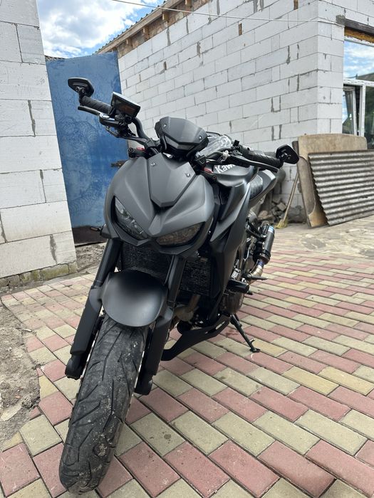 Продаю Kawasaki Z-1000r