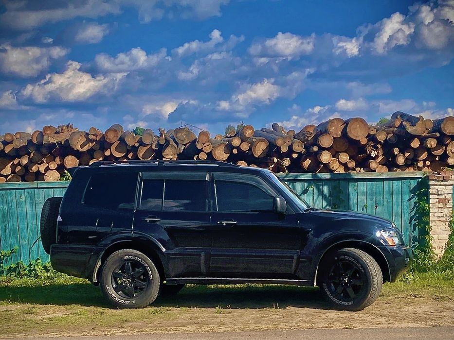 Mitsubishi Pajero Wagon