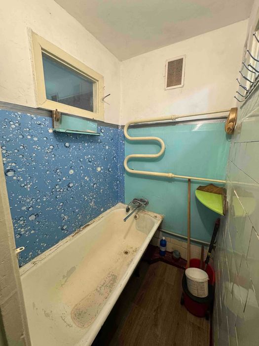 45619 Продаж 3к квартири на Зарычанськый , простий стан