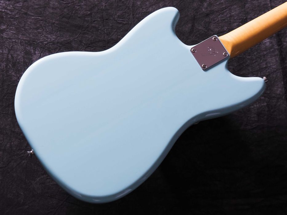 Fender Japan Traditional 60s Mustang Daphne Blue 2022