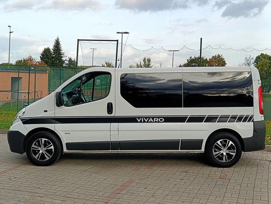 Opel Vivaro 2.0 CDTI 115KM, LONG, Klima, 9 Osób, Najlepszy Silnik !, Zadbany !