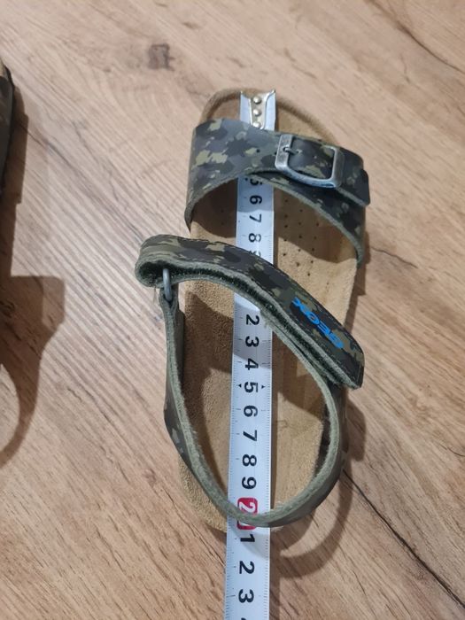 Сандалі босоніжки Geox  р 33 Ecco