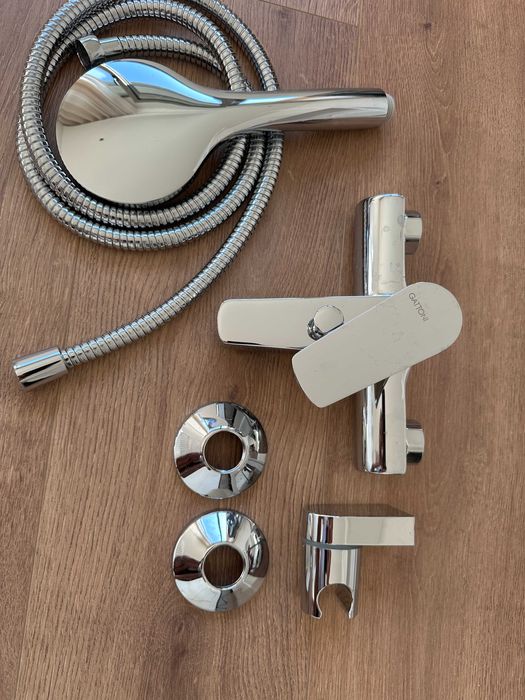 Torneira de duche Gattoni – Kit completo – Como nova