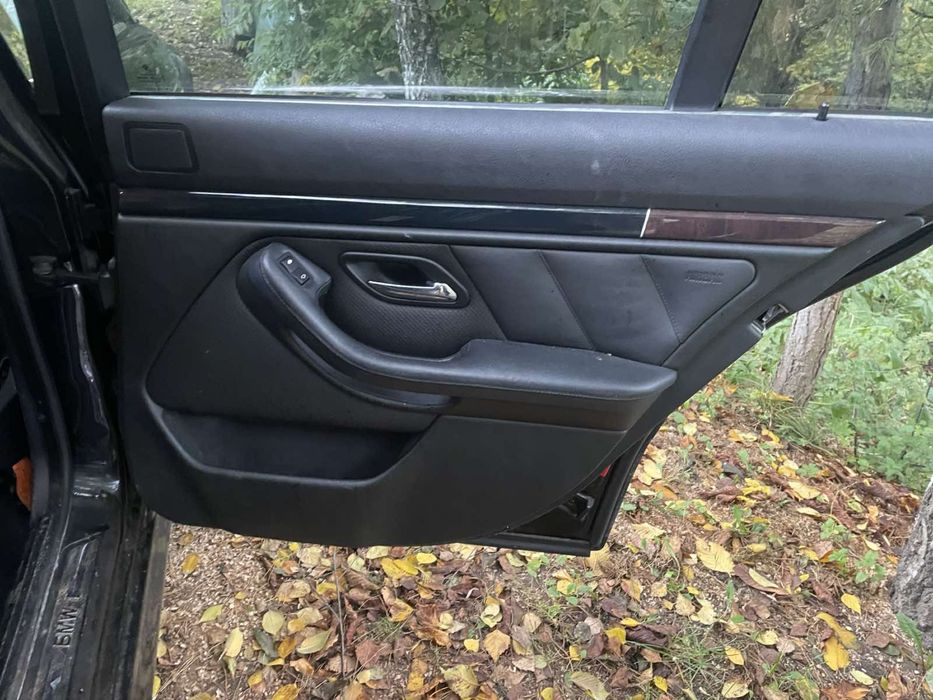 Карти дверні індивідуал  бмв bmw e39