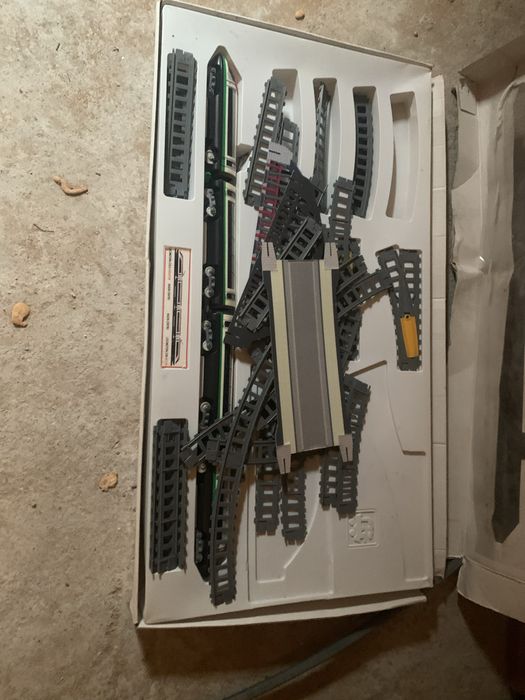 Vendo pista de comboio