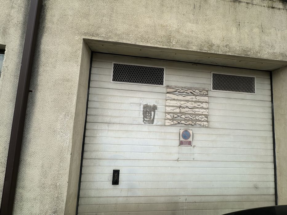 Espaço comercial em Caneças e Ramada | 120 m² | Potencial T2+