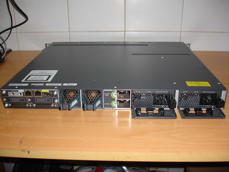 Cisco Catalyst 3750-X + C3KX-NM-10G