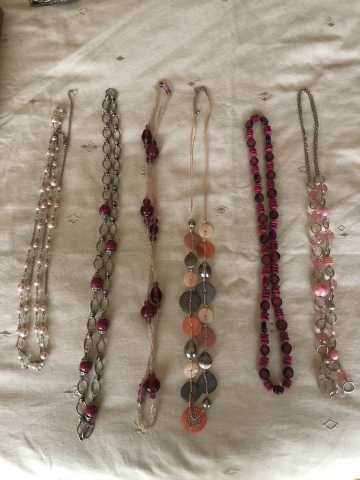 Bijuteria em bom estado