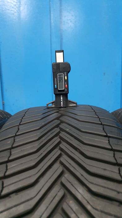 215/55 R17 Markowe opony całoroczne Michelin ! Rok 2022